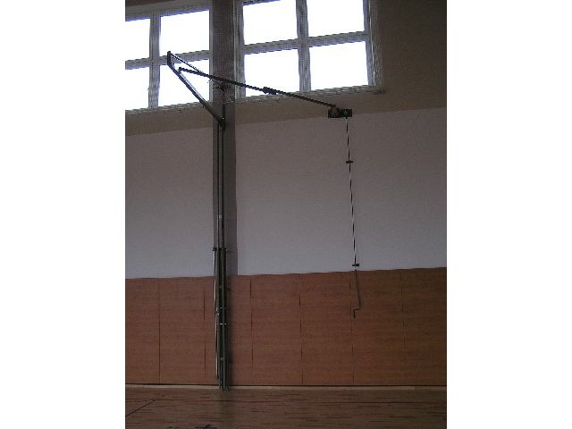 Otočný mechanizmus pro kruhy nebo pro jednohrazdí