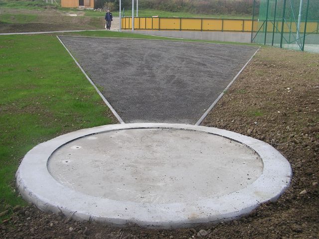 Kruh pro vrh koulí - pozink