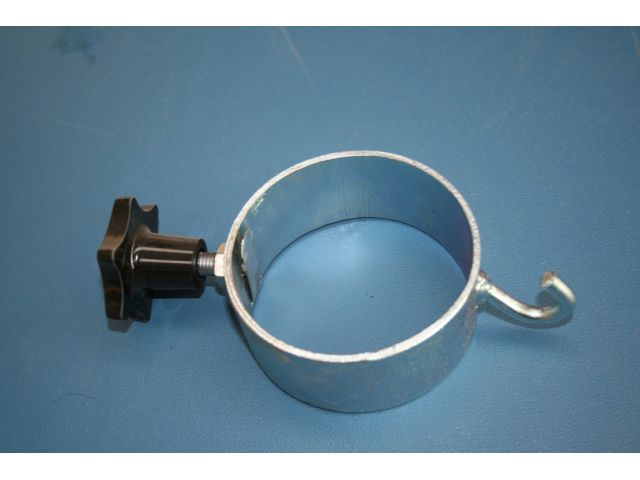 Objímka s háčkem - prům. sloupku 102 mm (ZN)