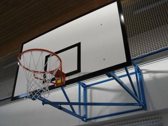 Basketbalová deska 180 x 105 cm, překližka, interiér, CERTIFIKÁT