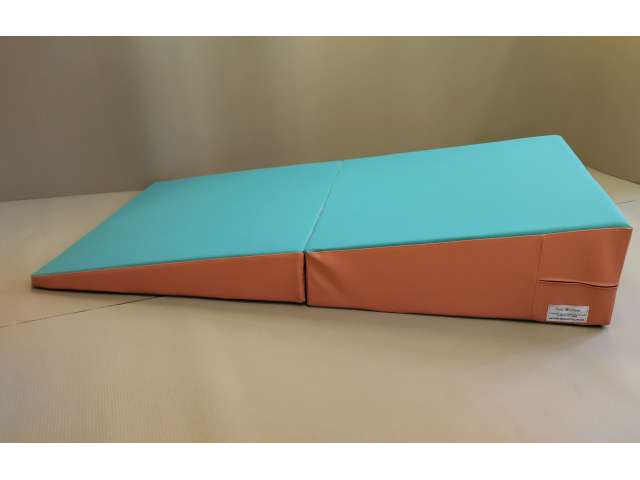 Klín rozkládací rozm. 160x80x30/4 cm - molitanový