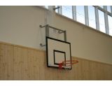 Basketbalová konstrukce přídavná pro regulaci výšky desky s košem 2,60 až 3,05 m - interiér